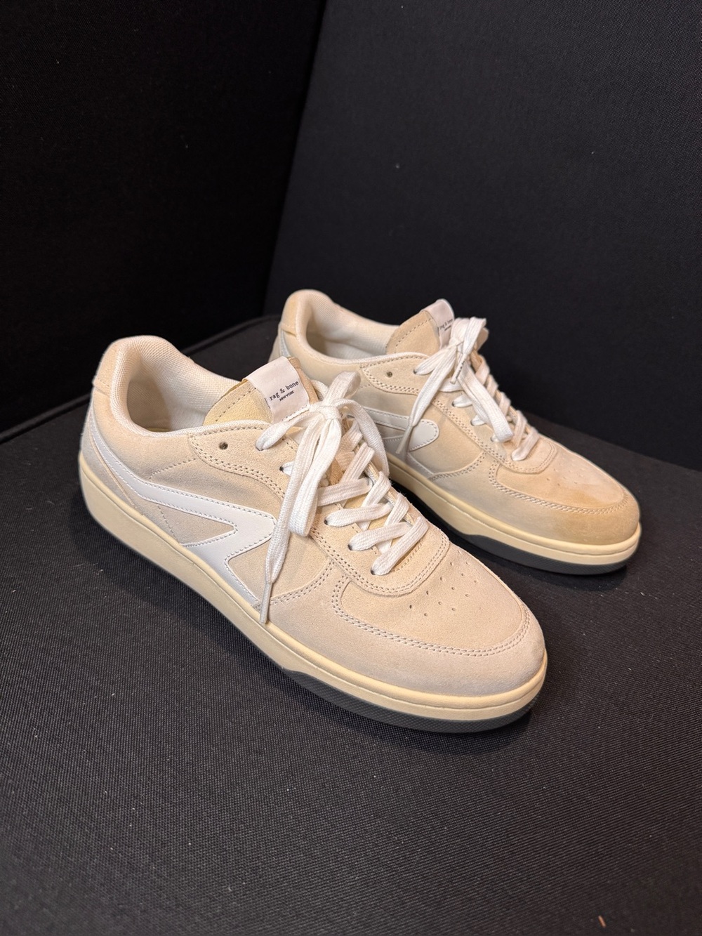 rag&bone casual Suede Low-Top Sneakers in Beige and White